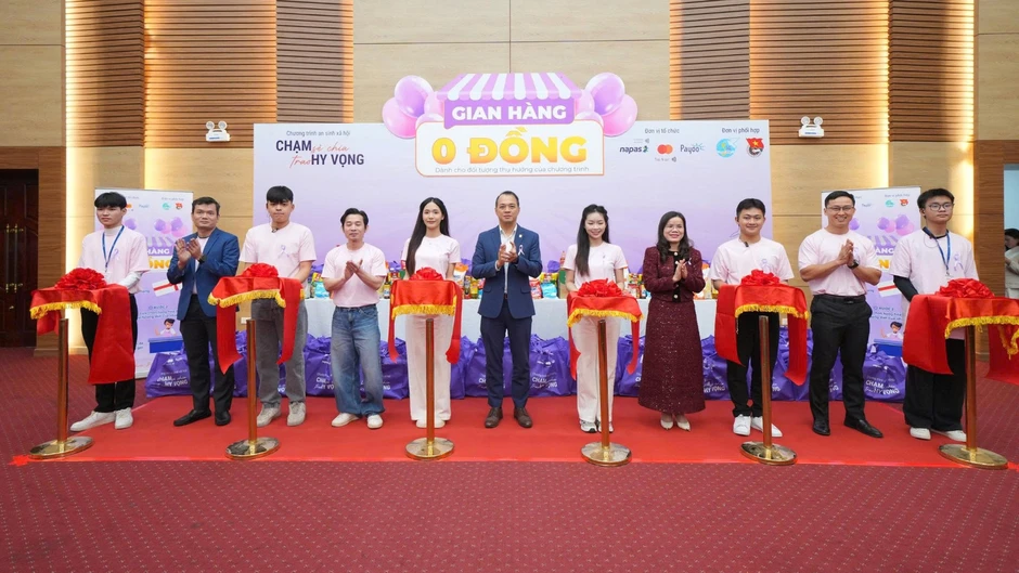 Mở rộng tầm soát ung thư cho phụ nữ yếu thế và phụ nữ dân tộc thiểu số Mở rộng tầm soát ung thư cho phụ nữ yếu thế và phụ nữ dân tộc thiểu số