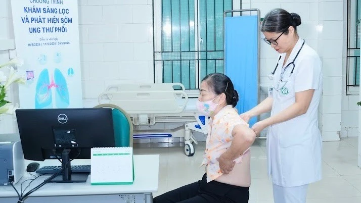 Mới có 10% số ca mắc ung thư phổi được phát hiện ở giai đoạn sớm Mới có 10% số ca mắc ung thư phổi được phát hiện ở giai đoạn sớm
