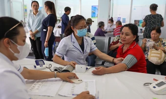 Mỗi người dân TP HCM sẽ có một 'hộ chiếu sức khỏe'