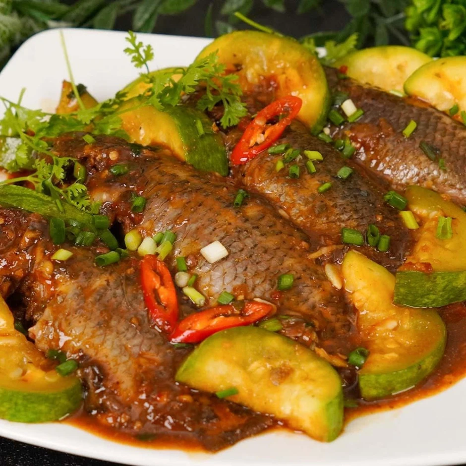 Một loại cá rẻ bèo bán đầy chợ Việt Nam, dinh dưỡng vượt cá hồi, được người Nhật tăng mua để làm sashimi Một loại cá rẻ bèo bán đầy chợ Việt Nam, dinh dưỡng vượt cá hồi, được người Nhật tăng mua để làm sashimi