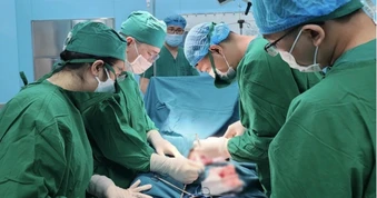 Một năm tăng gấp đôi ca phẫu thuật, nhiều ca nguy kịch được cứu ở Côn Đảo