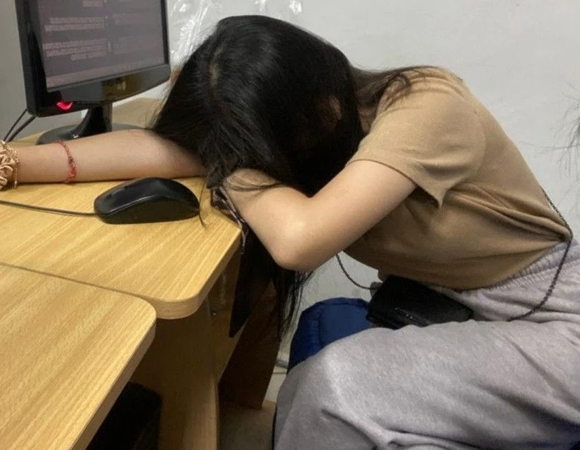 Một phụ nữ 35 tuổi bữa nào cũng ăn xà lách, 6 tháng sau bác sĩ ngạc nhiên: "Cô đã ăn gì vậy?"