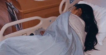 Một phụ nữ 56 tuổi nhiễm HIV kể lại: "Tôi giấu chồng suốt 5 năm, tôi đau đớn nhưng sợ bị bỏ rơi"