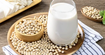 Nam giới uống sữa đậu nành có làm giảm sinh lý?