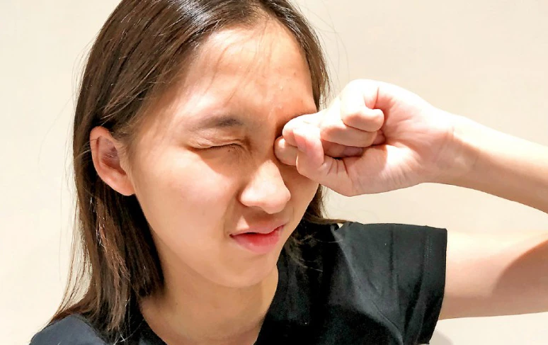 Nam thanh niên 18 tuổi phát hiện tiểu đường nhờ 1 thay đổi trên da, 10 người 9 người tưởng tắm chưa sạch Nam thanh niên 18 tuổi phát hiện tiểu đường nhờ 1 thay đổi trên da, 10 người 9 người tưởng tắm chưa sạch