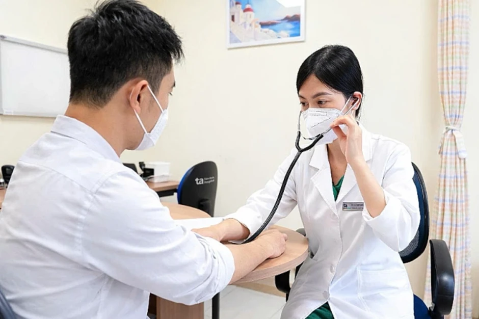 Nam thanh niên bị cổ trướng do tăng bạch cầu ái toan - Báo TinVina Nam thanh niên bị cổ trướng do tăng bạch cầu ái toan - Báo TinVina