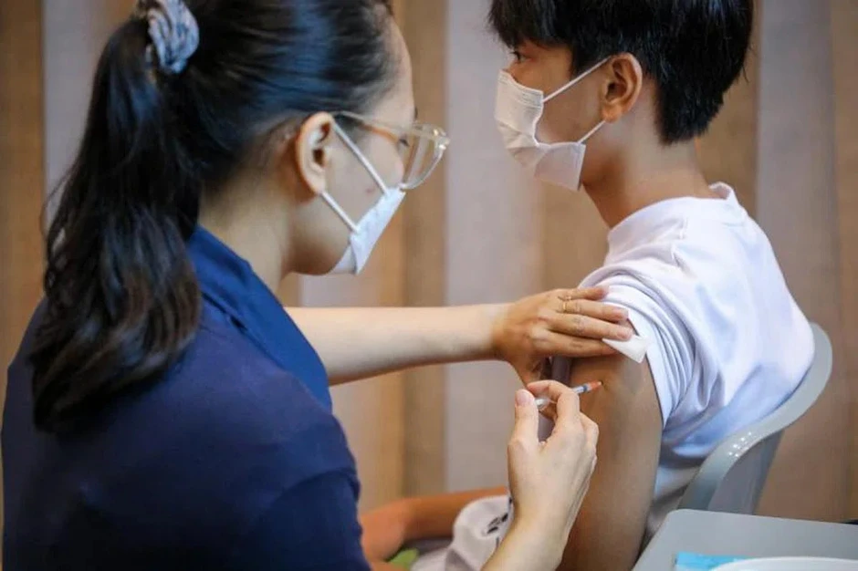Nam thanh niên lây mụn cóc sinh dục chỉ vì dùng chung 2 vật dụng cực quen trong nhà tắm Nam thanh niên lây mụn cóc sinh dục chỉ vì dùng chung 2 vật dụng cực quen trong nhà tắm