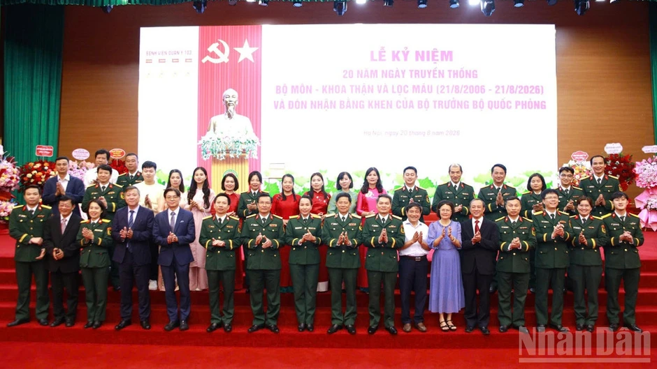 Nâng cao toàn diện chất lượng khám, chữa bệnh, phát triển kỹ thuật chuyên sâu trong điều trị bệnh lý về thận Nâng cao toàn diện chất lượng khám, chữa bệnh, phát triển kỹ thuật chuyên sâu trong điều trị bệnh lý về thận