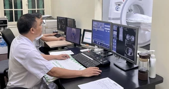 Nâng dần mức hưởng bảo hiểm y tế, giảm tỷ lệ đồng chi trả của người bệnh