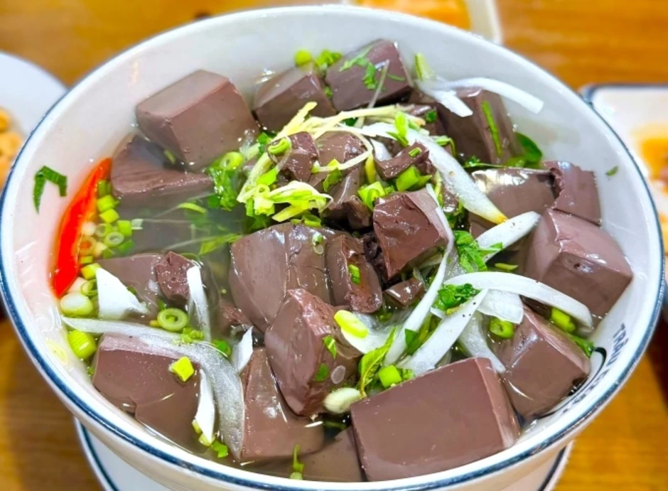 Nắng nóng, ăn huyết luộc có giúp thanh lọc phổi? - Báo TinVina Nắng nóng, ăn huyết luộc có giúp thanh lọc phổi? - Báo TinVina
