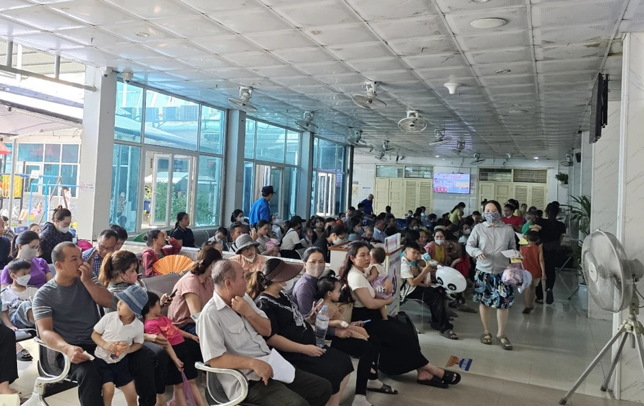 Nắng nóng kéo dài, nhiều bệnh lý nguy hiểm vào mùa Nắng nóng kéo dài, nhiều bệnh lý nguy hiểm vào mùa