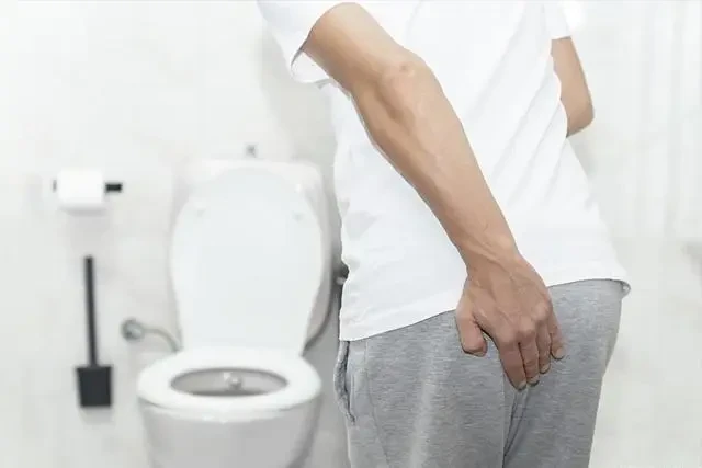 Ngày càng có nhiều người mắc ung thư đại trực tràng, bác sĩ cảnh báo 5 thực phẩm để lâu trong tủ lạnh là thủ phạm Ngày càng có nhiều người mắc ung thư đại trực tràng, bác sĩ cảnh báo 5 thực phẩm để lâu trong tủ lạnh là thủ phạm