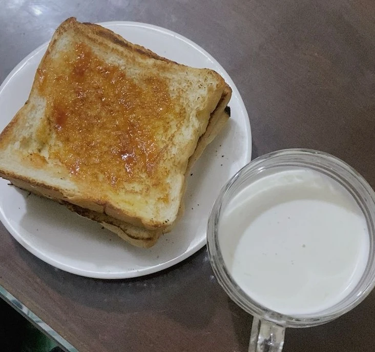 Ngày càng nhiều chị em còn trẻ đã mắc ung thư vú, bác sĩ thở dài: "Mê mấy cũng ĂN ÍT ĐI 5 món!"