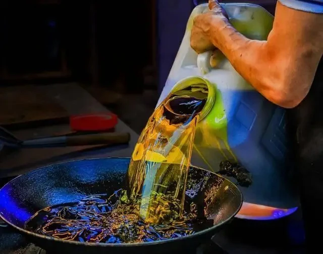 Ngày càng nhiều người mắc bệnh ung thư, bác sĩ cảnh báo: Tránh ngay 4 thói quen xấu khi nấu ăn Ngày càng nhiều người mắc bệnh ung thư, bác sĩ cảnh báo: Tránh ngay 4 thói quen xấu khi nấu ăn