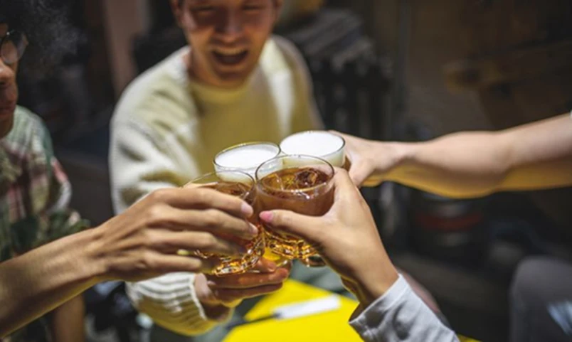 Ngày càng nhiều người mắc ung thư đại tràng, Phó Giám đốc bệnh viện Thái Lan cảnh báo việc ăn 5 loại thực phẩm mỗi ngày làm tăng nguy cơ