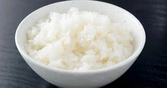 Ngày càng nhiều người tử vong vì bệnh tiểu đường, bác sĩ cảnh báo: Trời lạnh, thà ăn cơm trắng còn hơn làm nhiều 4 việc này