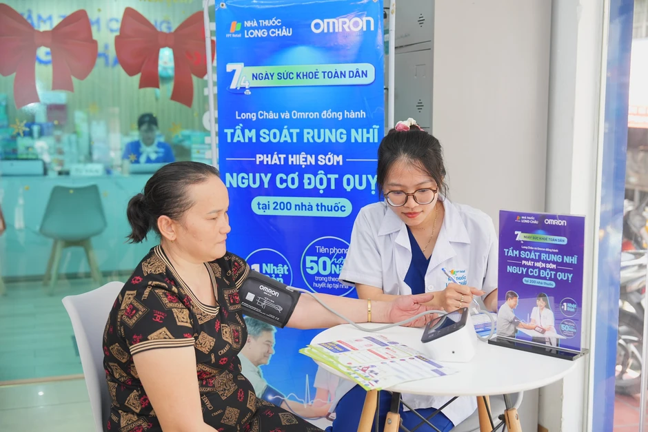 Ngày Sức khỏe toàn dân 2026: Long Châu đồng hành Bộ Y tế lan tỏa tinh thần chủ động phòng bệnh Ngày Sức khỏe toàn dân 2026: Long Châu đồng hành Bộ Y tế lan tỏa tinh thần chủ động phòng bệnh