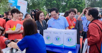 Ngày Sức khỏe toàn dân 2026: Long Châu đồng hành Bộ Y tế lan tỏa tinh thần chủ động phòng bệnh