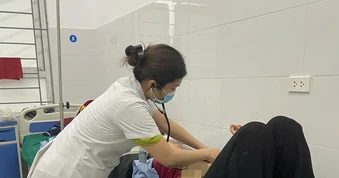 Nghệ An: Nhiều người nhập viện nghi ngộ độc thực phẩm