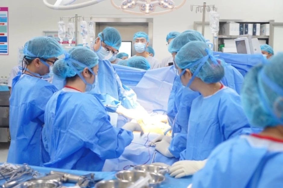 Nghĩa cử của người vợ hiến tạng chồng chết não cứu 6 người Nghĩa cử của người vợ hiến tạng chồng chết não cứu 6 người