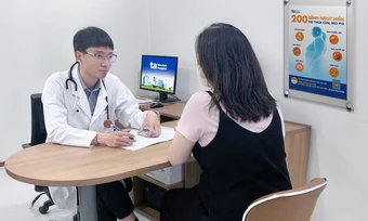 Ngộ độc sau uống thuốc giảm cân không rõ nguồn gốc - Báo TinVina