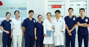 Ngộ độc thực phẩm: Không phải lúc nào cũng bắt đầu bằng cơn đau bụng