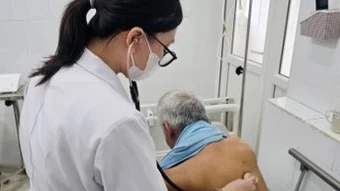 Ngộ độc vì thói quen dùng thuốc giảm đau