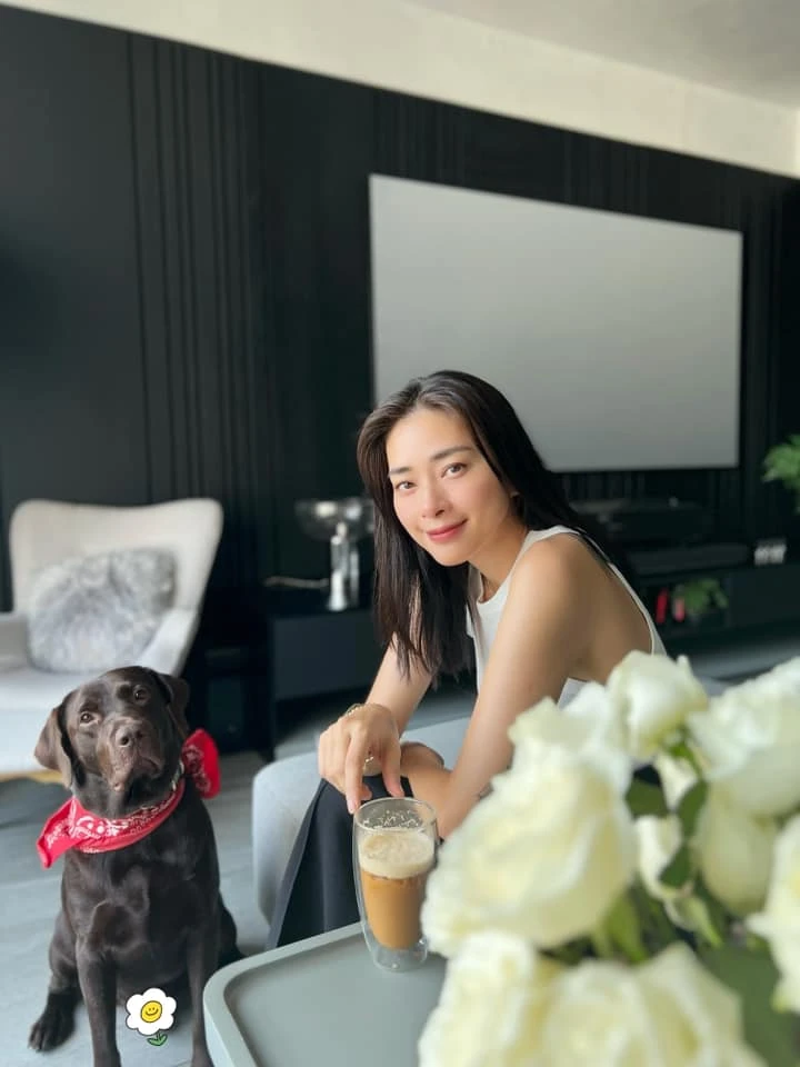 Ngô Thanh Vân chăm con nhỏ nhan sắc vẫn đỉnh cao: Có "bí mật'' chống già của phụ nữ sau sinh Ngô Thanh Vân chăm con nhỏ nhan sắc vẫn đỉnh cao: Có "bí mật'' chống già của phụ nữ sau sinh