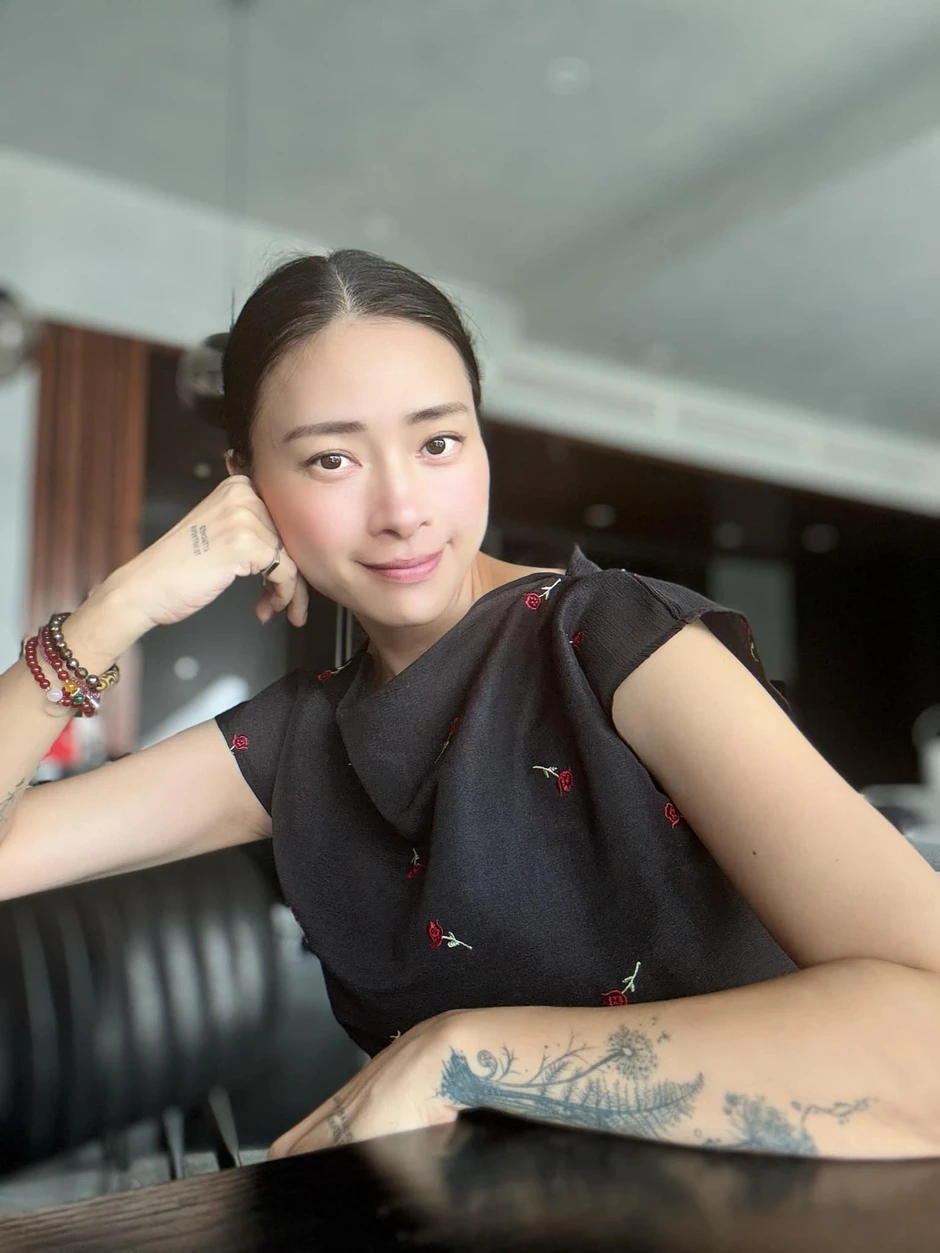 Ngô Thanh Vân chăm con nhỏ nhan sắc vẫn đỉnh cao: Có "bí mật'' chống già của phụ nữ sau sinh Ngô Thanh Vân chăm con nhỏ nhan sắc vẫn đỉnh cao: Có "bí mật'' chống già của phụ nữ sau sinh