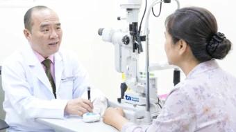 Người bệnh tiểu đường có phẫu thuật sụp mi được không? - Báo TinVina