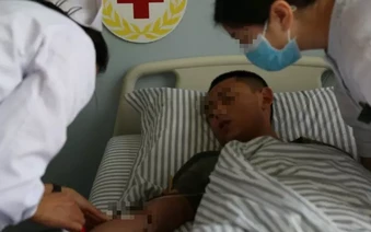 Người đàn ông 31 tuổi đột quỵ trong khi ngủ dù không rượu hay hút thuốc, thích thể thao: BS nhắc "phòng bệnh hơn chữa bệnh"