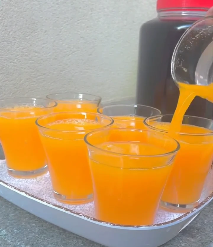 Người đàn ông 40 tuổi bàng hoàng phát hiện ung thư gan, "thủ phạm" là loại nước ai cũng tưởng uống càng nhiều càng tốt Người đàn ông 40 tuổi bàng hoàng phát hiện ung thư gan, "thủ phạm" là loại nước ai cũng tưởng uống càng nhiều càng tốt