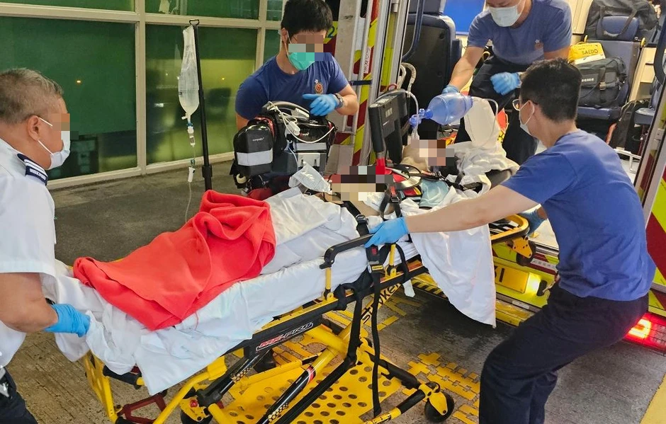 Người đàn ông 45 tuổi tử vong sau 4 ngày ngã quỵ khi đang ăn, bác sĩ giận dữ: "Đừng ăn 2 món này mỗi ngày" Người đàn ông 45 tuổi tử vong sau 4 ngày ngã quỵ khi đang ăn, bác sĩ giận dữ: "Đừng ăn 2 món này mỗi ngày"