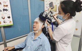Người đàn ông 49 tuổi ở Hà Nội biến chứng sau đột quỵ: Chỉ sau 3 ngày làm 1 việc, điều kỳ diệu đã xảy ra