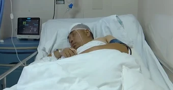 Người đàn ông mắc 3 bệnh ung thư cùng lúc vì kiểu "giải tỏa căng thẳng" rất quen với nam giới Việt