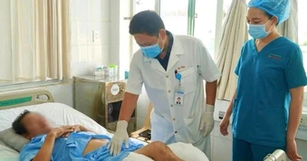 Người đàn ông mắc bệnh Whitmore qua cơn nguy kịch