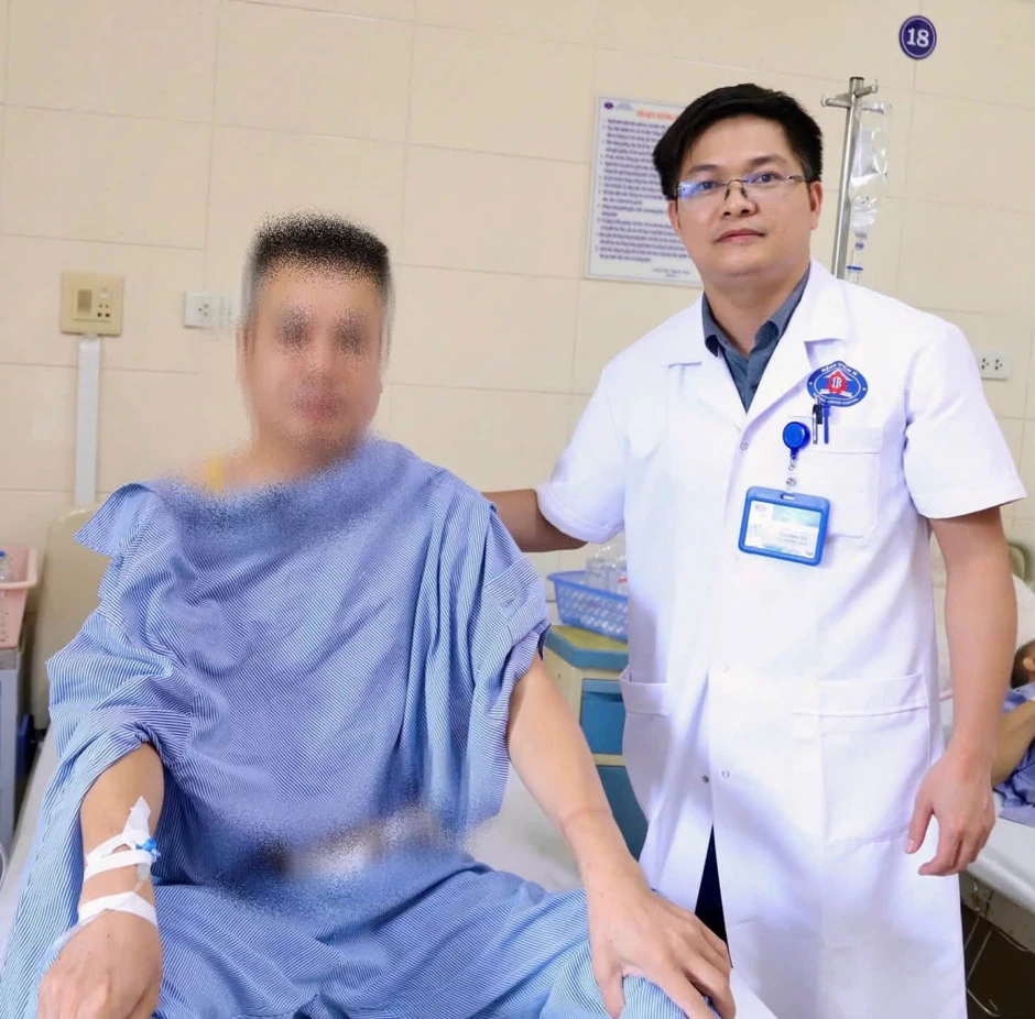 Người đàn ông phát hiện ung thư trực tràng sớm nhờ 1 triệu chứng Người đàn ông phát hiện ung thư trực tràng sớm nhờ 1 triệu chứng