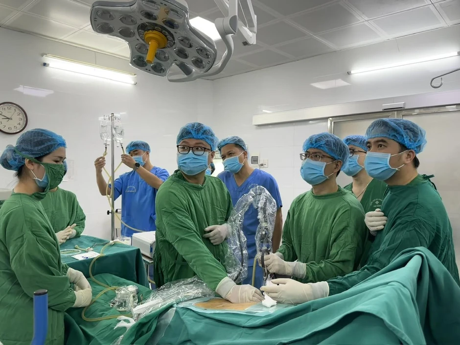 Người đàn ông quên thiết bị y tế trong cơ thể 2 năm Người đàn ông quên thiết bị y tế trong cơ thể 2 năm