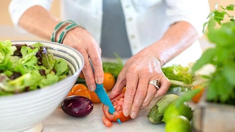 Người già suy nhược cơ thể nên ăn gì để nhanh hồi phục? Người già suy nhược cơ thể nên ăn gì để nhanh hồi phục?