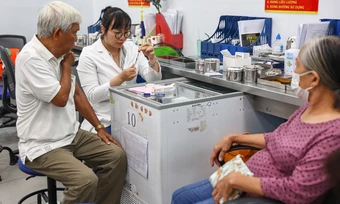 Người già Việt Nam nhiều bệnh tật trong 5 năm cuối đời