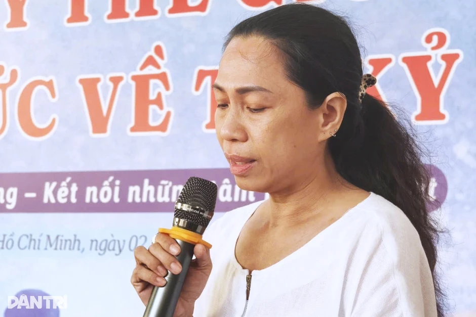 Người mẹ sinh con 7 năm không biết nói: "Con có ngôn ngữ riêng của tâm hồn" Người mẹ sinh con 7 năm không biết nói: "Con có ngôn ngữ riêng của tâm hồn"