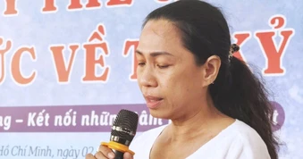 Người mẹ sinh con 7 năm không biết nói: "Con có ngôn ngữ riêng của tâm hồn"