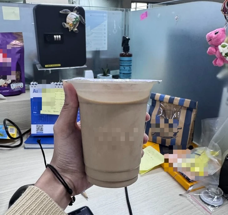 Người phụ nữ 26 tuổi suy thận giai đoạn cuối, bác sĩ nói: Uống nó như nước thì thận bằng sắt cũng không chịu nổi! Người phụ nữ 26 tuổi suy thận giai đoạn cuối, bác sĩ nói: Uống nó như nước thì thận bằng sắt cũng không chịu nổi!