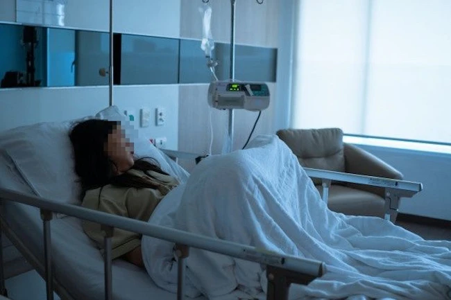 Người phụ nữ 29 tuổi qua đời vì ung thư cổ tử cung, "thủ phạm" là kiểu giặt đồ lót chị em nào cũng từng làm trong đời Người phụ nữ 29 tuổi qua đời vì ung thư cổ tử cung, "thủ phạm" là kiểu giặt đồ lót chị em nào cũng từng làm trong đời