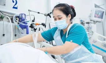 Người phụ nữ hôn mê sau hút mỡ do ngộ độc thuốc tê