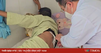 Nguy hiểm hội chứng chùm đuôi ngựa do xẹp đốt sống