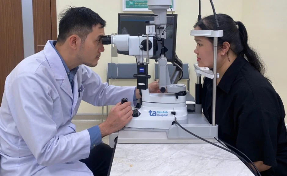 Nguyên nhân gây vẩn đục dịch kính ở người trẻ - Báo TinVina Nguyên nhân gây vẩn đục dịch kính ở người trẻ - Báo TinVina