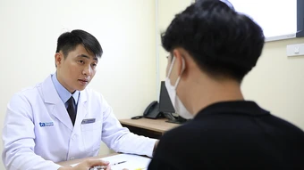 Nguyên nhân thường gặp gây thoái hóa khớp háng - Báo TinVina