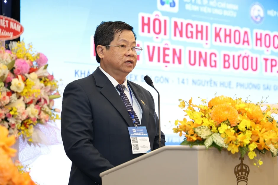 Nhiều bệnh nhân ung thư tử vong vì phát hiện muộn, bác sĩ cảnh báo khẩn Nhiều bệnh nhân ung thư tử vong vì phát hiện muộn, bác sĩ cảnh báo khẩn