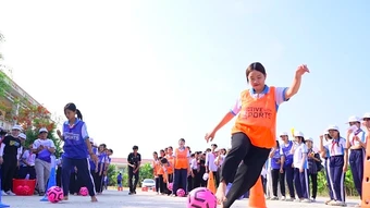 Nhiều học sinh nữ thiếu vận động thể lực